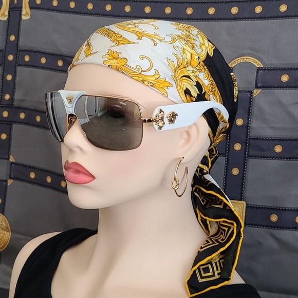 💯% GENUINE VERSACE UNISEX LOGO FRAME SUNGLASSES - Picture 7 of 16